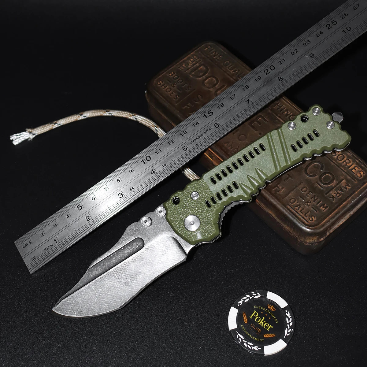 EDC folding knife