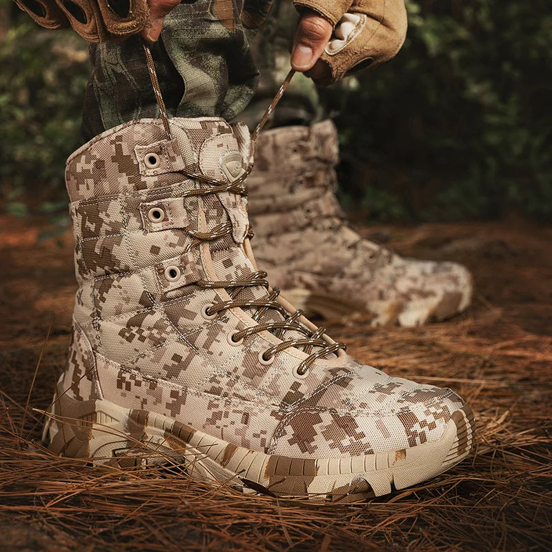 Men's lightweight tactical boots